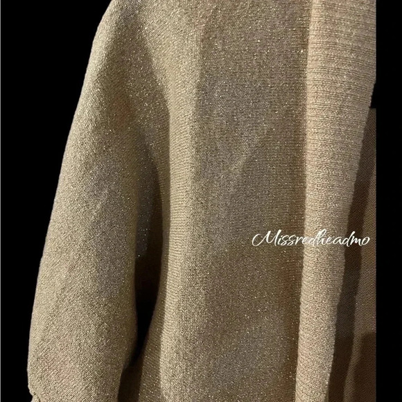 ~Ann Taylor~ Petite Shrug - M/P - Picture 3 of 5